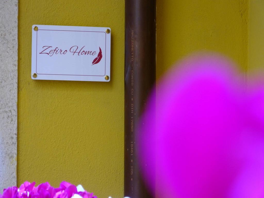Zefiro Home Рим Екстериор снимка